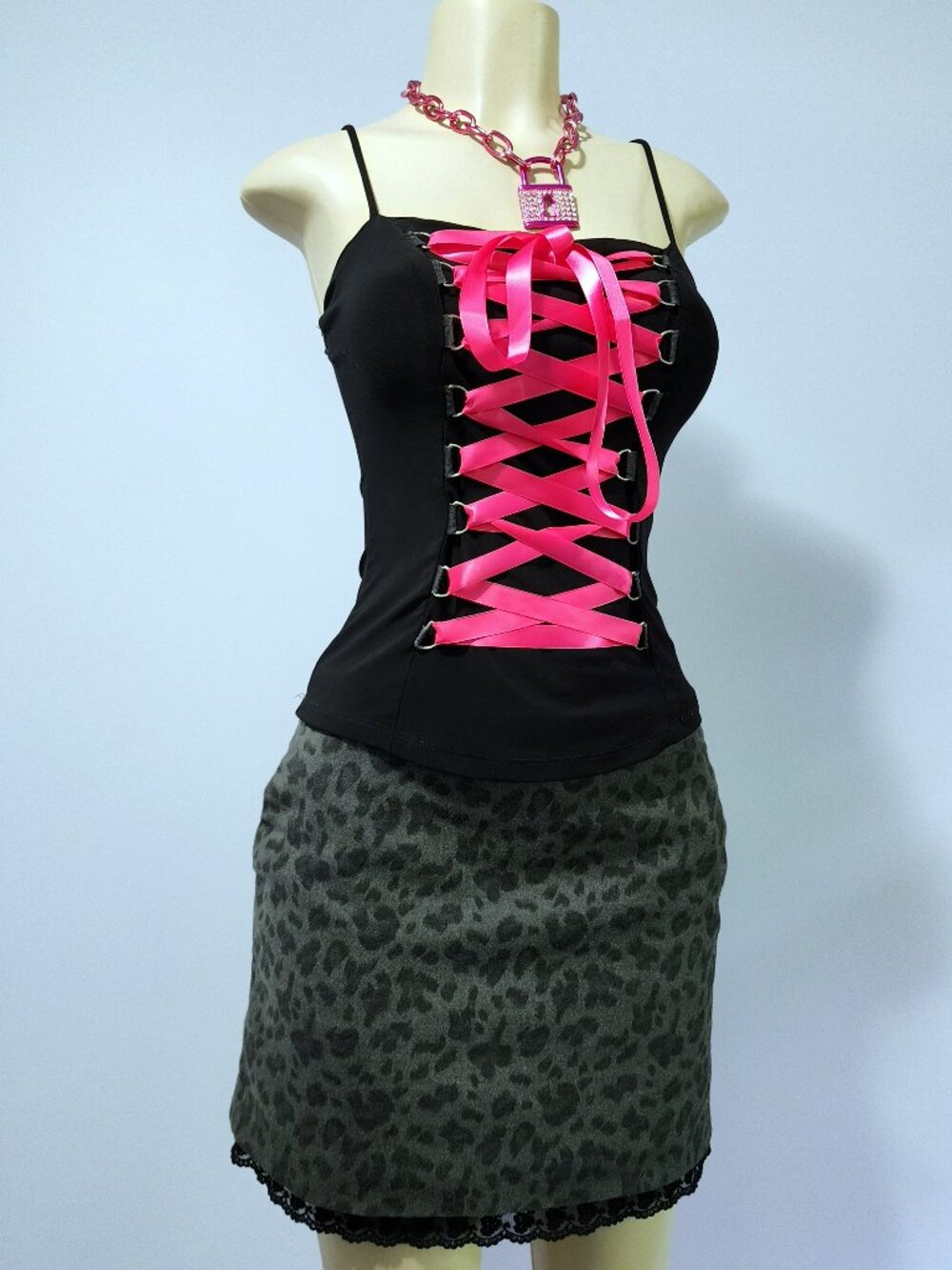 90s Inspired Goth Jessica Simpson Cindy Grey Leopard Print Skirt With Lace 9/10